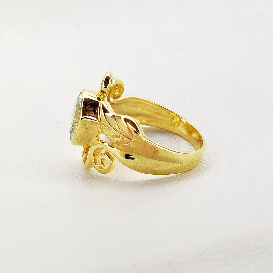 Genuine Swiss Blue Topaz Oval Ring in Sterling Silver, Natural Blue Topaz Ring, March, leaves around ring, all size ring