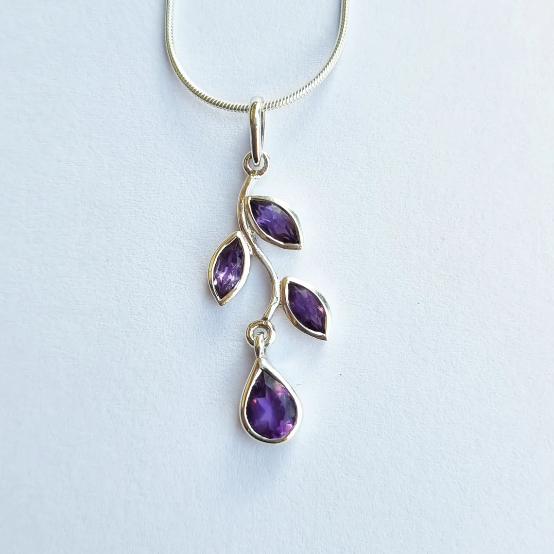 Natural Amethyst Pendant - Leaf Amethyst Pendant - Multi Amethyst Pendant - Amethyst Gemstone Pendant - Amethyst Silver Pendant