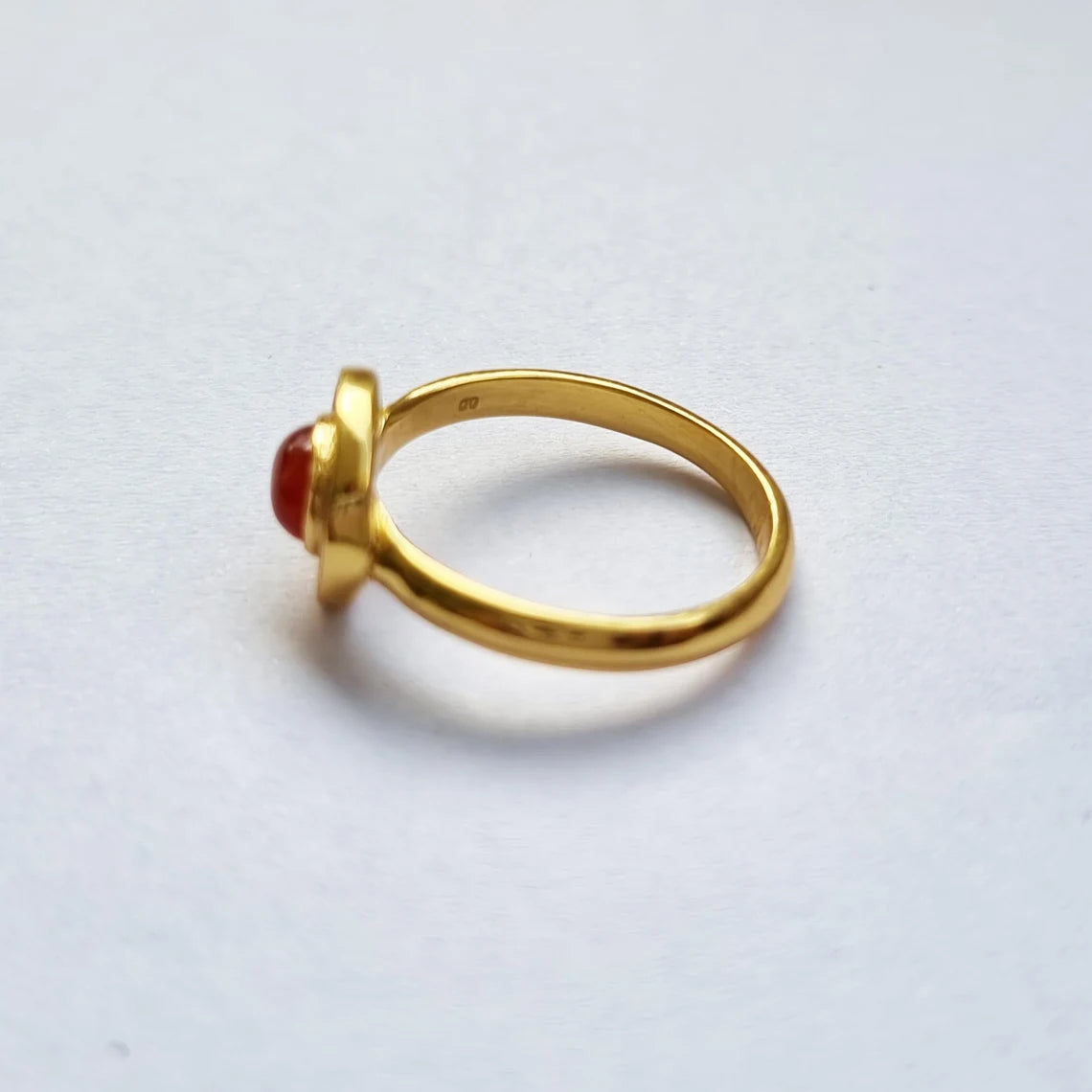 Oval Carnelian 18k Gold Ring, Carnelian Gemstone Ring, Carnelian Oval Cabochon Ring, Handmade Ring, Statement Ring, August Birthstone Ring