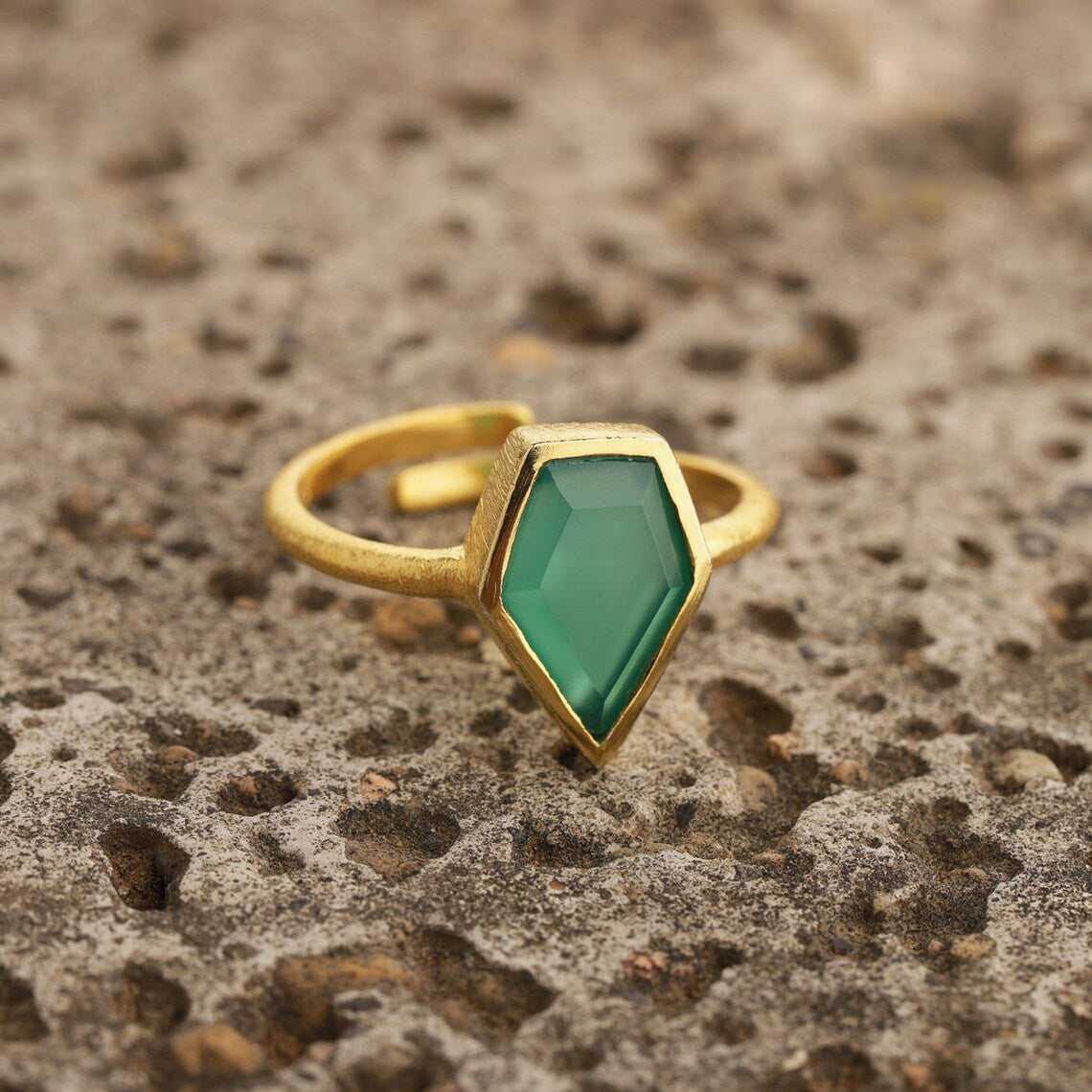 Green Onyx Ring stack ring, Kite Green Onyx stacking ring Green Onyx Gold Ring 18k Gold Vermeil Sterling Silver Green Onyx Adjustable Ring
