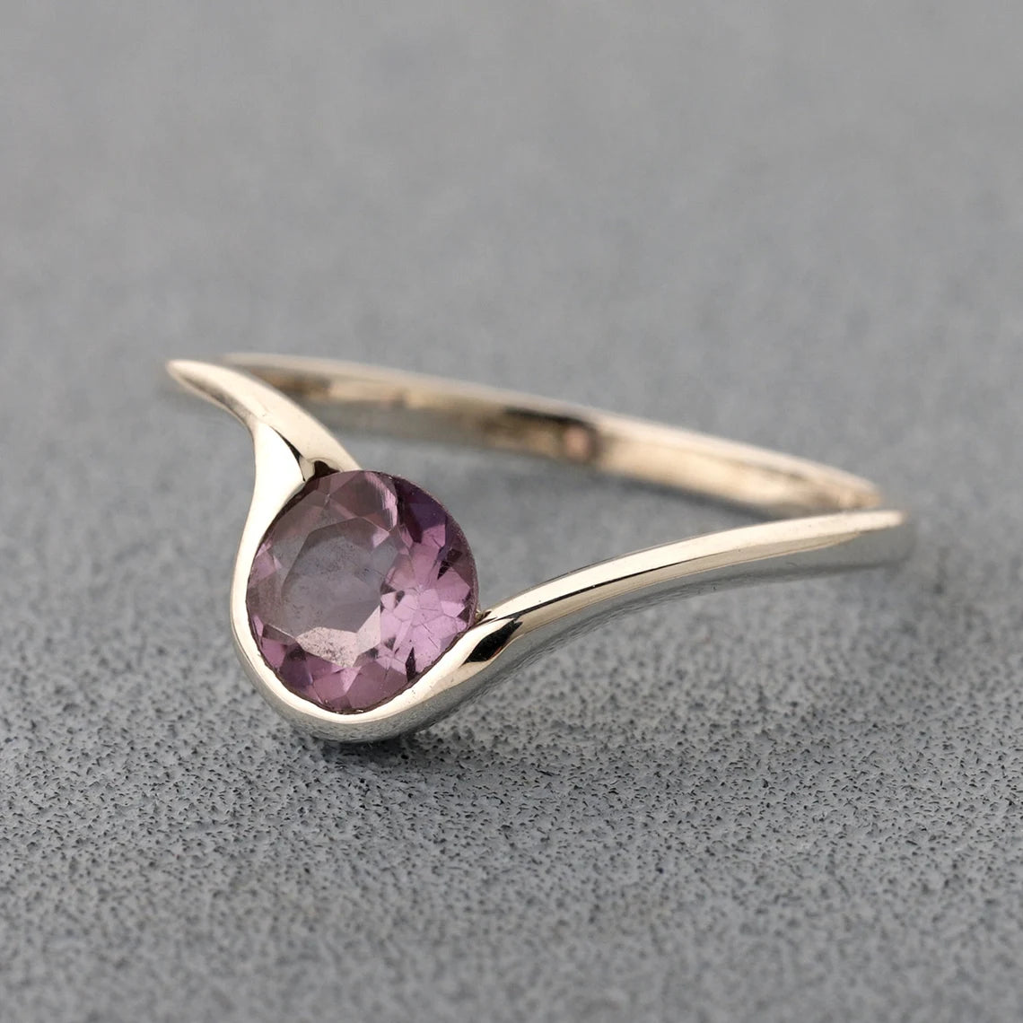 Engagement Ring Natural Amethyst Ring February Birthstone Round Cut Gemstone Sterling Silver Ring Bezel Setting
