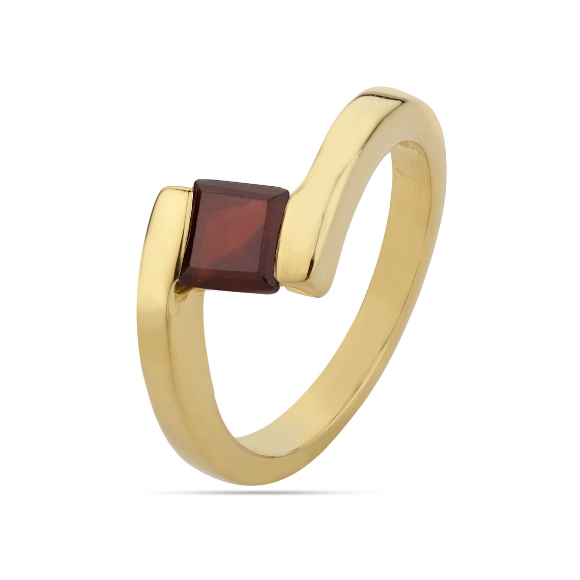 Natural Garnet Gold Ring, Garnet Square Shape Ring, Garnet Designer Stacking Ring, Minimalist garnet solitaire ring