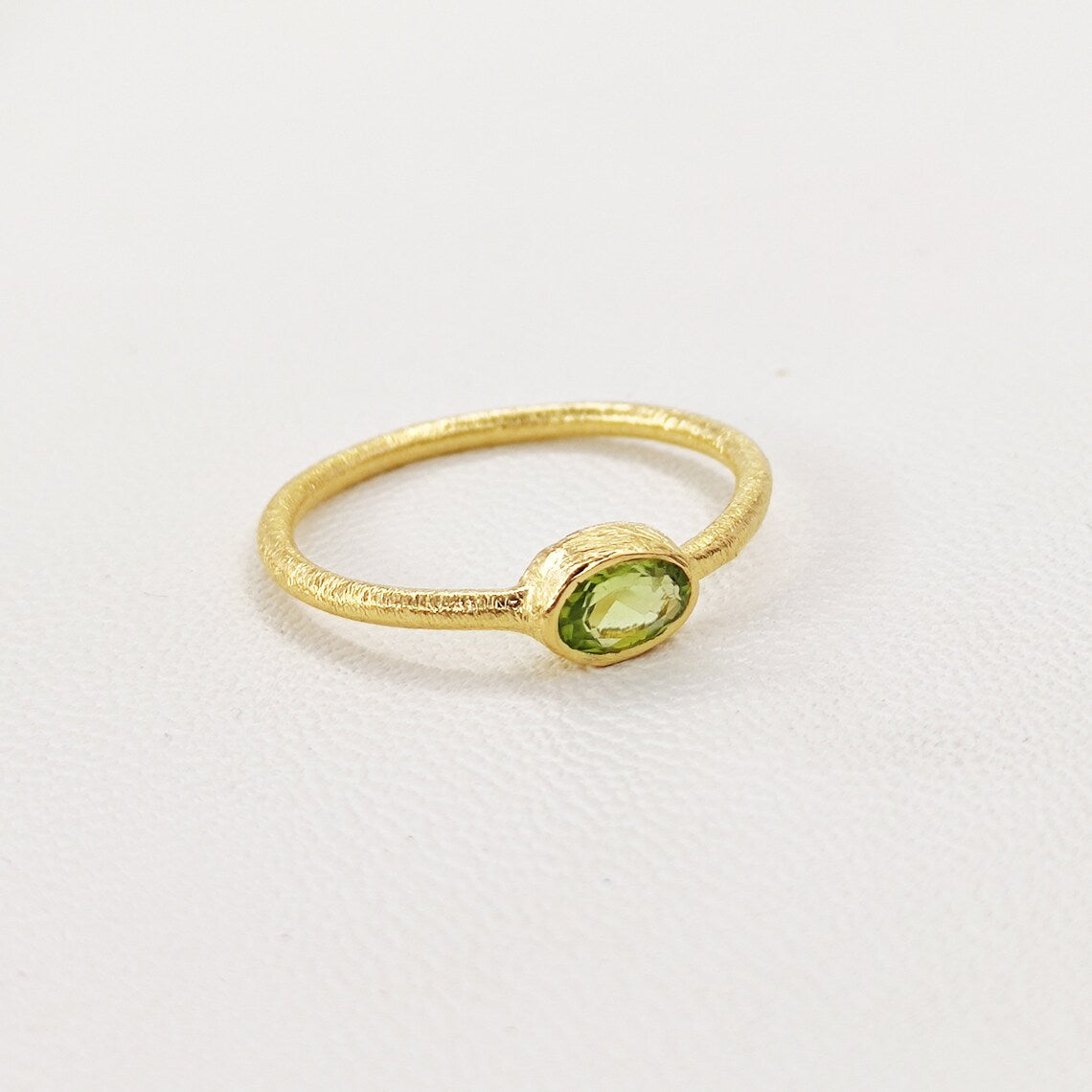 Peridot Oval Gold Ring