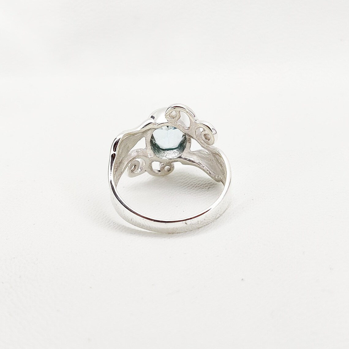 Genuine Swiss Blue Topaz Oval Ring in Sterling Silver, Natural Blue Topaz Ring, March, leaves around ring, all size ring
