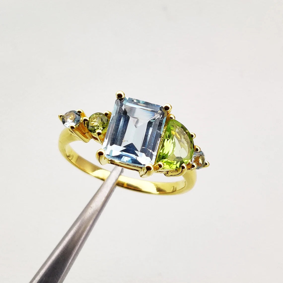 Beautiful Blue Topaz and Peridot Faceted Gemstone Sterling Silver in Gold Plating Ring