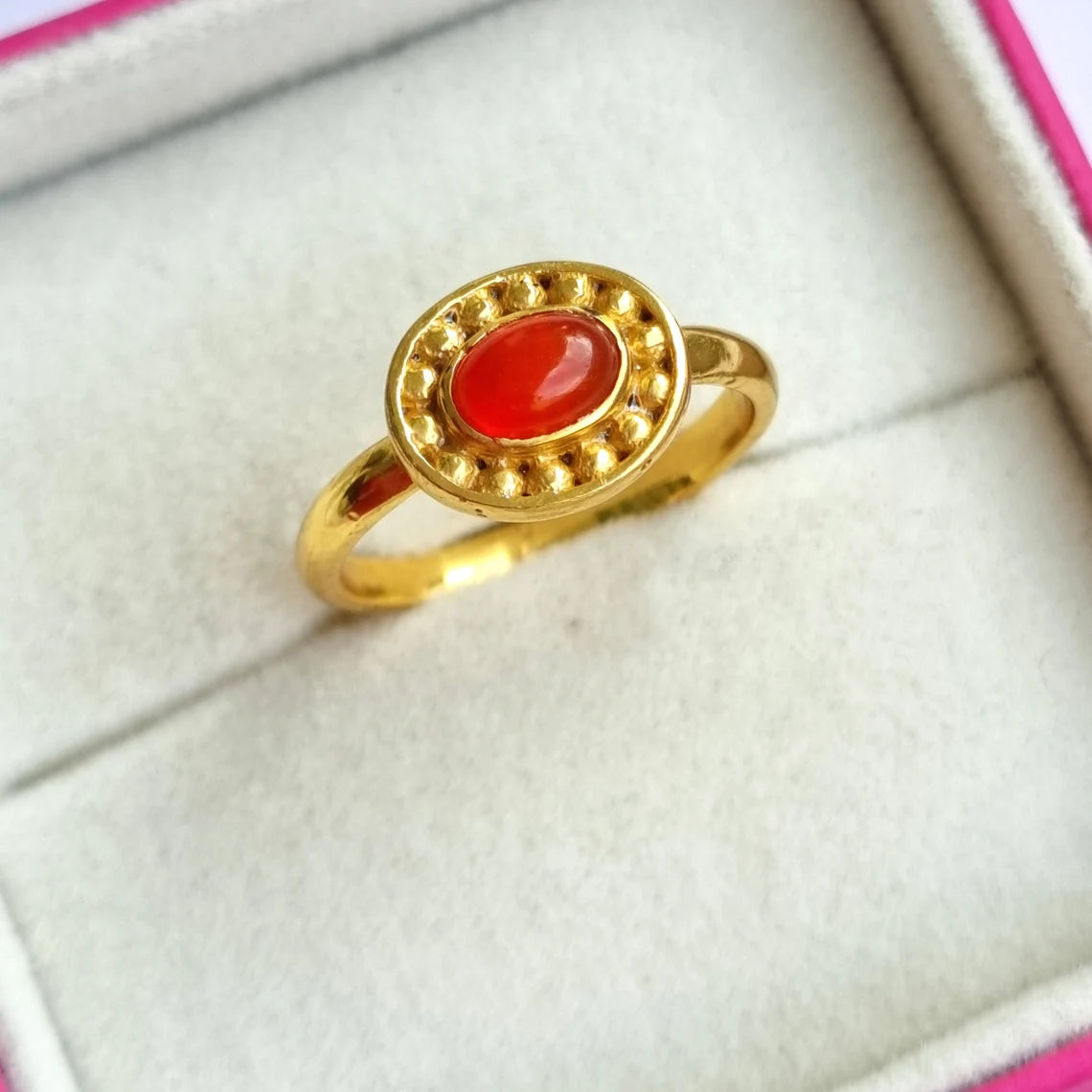 Oval Carnelian 18k Gold Ring, Carnelian Gemstone Ring, Carnelian Oval Cabochon Ring, Handmade Ring, Statement Ring, August Birthstone Ring
