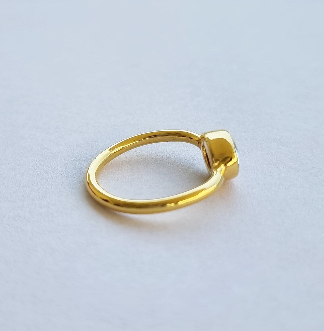 Natural Blue Topaz Gold Ring - Blue Topaz Oval Ring - Minimalist Birthstone Ring